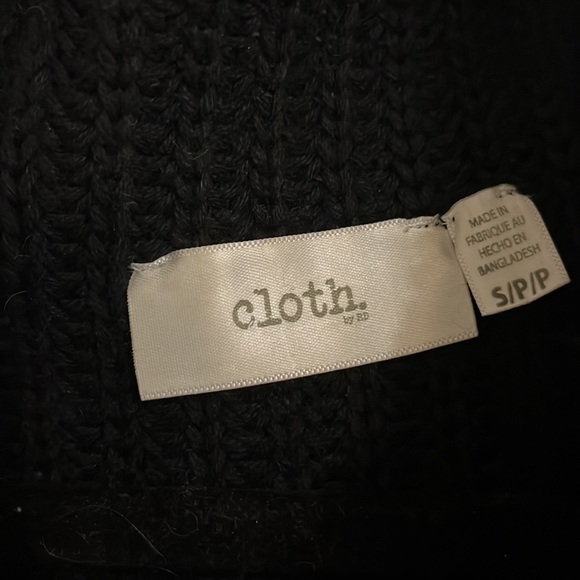 Black knit sleeveless turtleneck - Picture 3 of 5